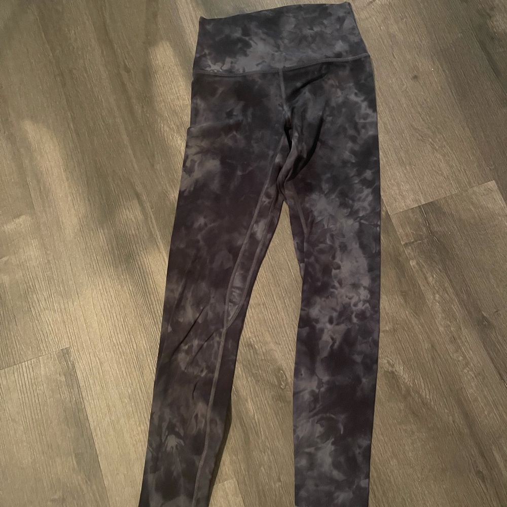 Lululemon tie dye align leggings